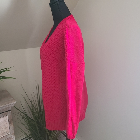 🌟Liz Claiborne Cable Knit V-Neck Magenta Pink Sweater Size Large - Picture 3 of 6